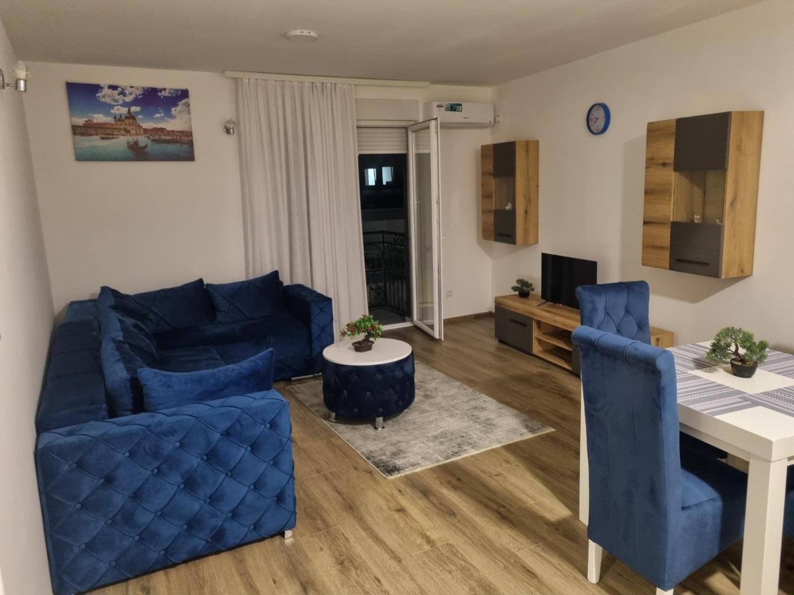 Apartment Lux *