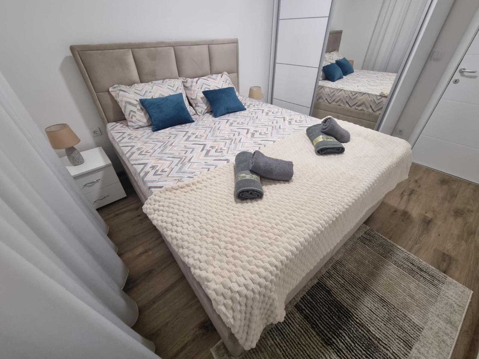 Apartment Lux *